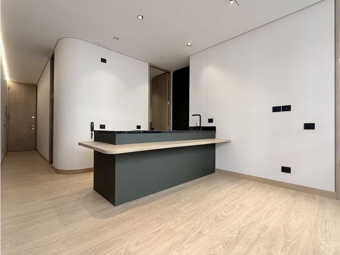 Apartamento de 1 alcoba en venta en Chicó Reservado, Bogotá, 71 m² · foto 2 de 12