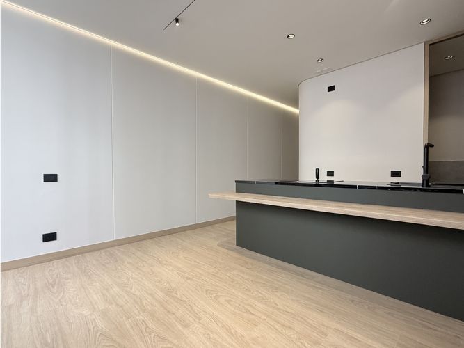 Apartamento de 1 alcoba en venta en Chicó Reservado, Bogotá, 71 m² · foto 3 de 12
