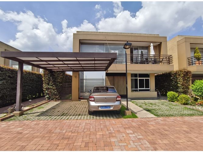 Casa de 3 alcobas en venta en Cr. Villa De Los Sauces, Cajicá, 147 m² · foto 23 de 24