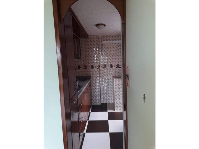 Apartamento de 2 alcobas en venta en Lusitania, Madrid, 63 m² · foto 10 de 11