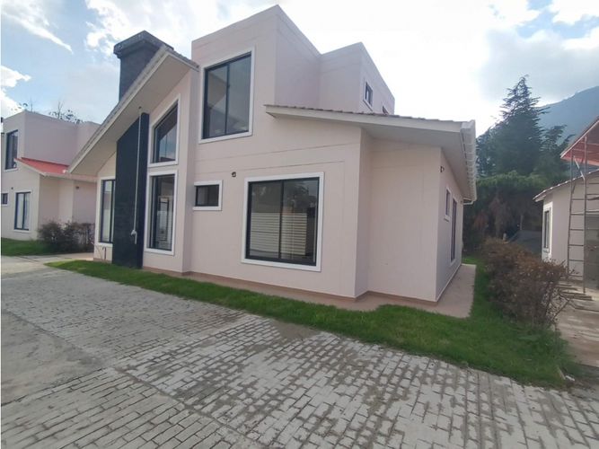 Casa de 3 alcobas en venta en El Abra, Cota, 154 m² · foto 3 de 24