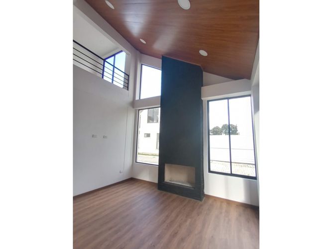 Casa de 3 alcobas en venta en El Abra, Cota, 154 m² · foto 7 de 24