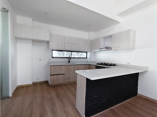 Casa de 3 alcobas en venta en El Abra, Cota, 154 m² · foto 9 de 24