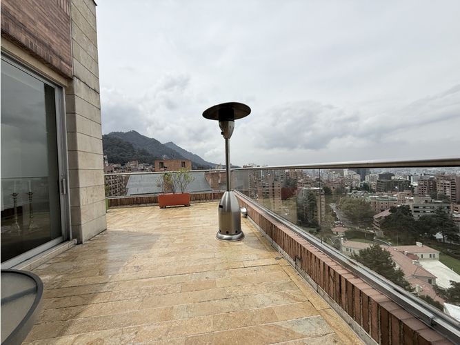 Apartamento de 4 alcobas en venta en Los Rosales, Bogotá, 480 m² · foto 7 de 22
