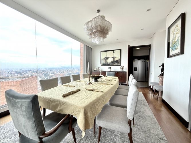 Apartamento de 4 alcobas en venta en Los Rosales, Bogotá, 480 m² · foto 9 de 22