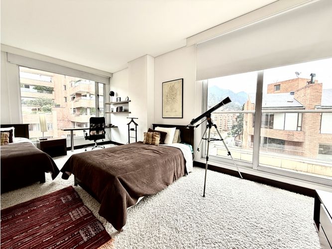 Apartamento de 4 alcobas en venta en Los Rosales, Bogotá, 480 m² · foto 13 de 22