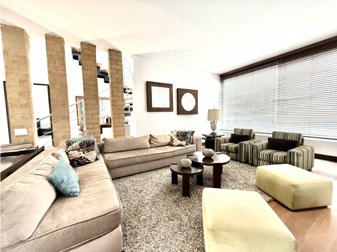 Apartamento de 4 alcobas en venta en Los Rosales, Bogotá, 480 m² · foto 14 de 22