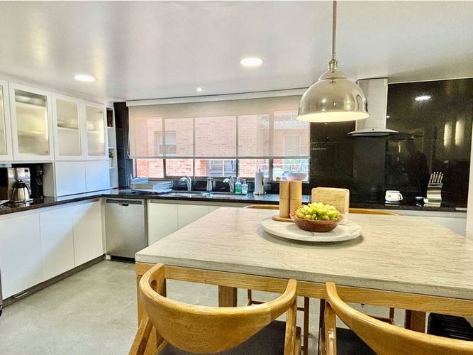Apartamento de 3 alcobas en venta en Bosque Medina, Bogotá, 226 m² · foto 10 de 24