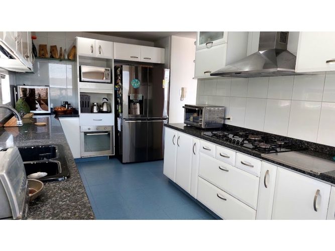 Casa de 4 alcobas en arriendo en Aposentos, Sopó, 390 m² · foto 13 de 24