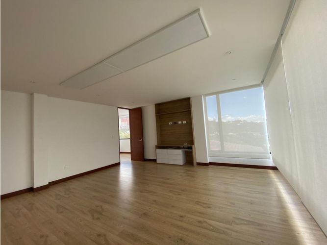Casa de 4 alcobas en venta en Yerbabonita Bosque Nativo, Chía, 400 m² · foto 11 de 16