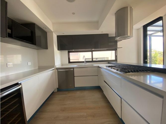 Casa de 4 alcobas en venta en Yerbabonita Bosque Nativo, Chía, 400 m² · foto 14 de 16
