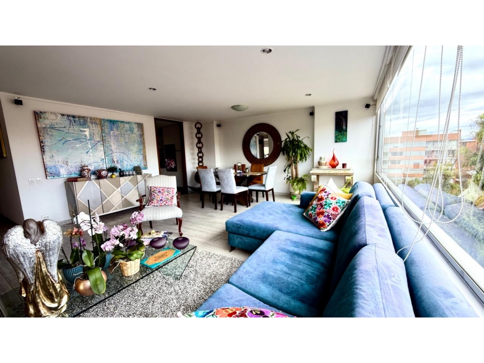 Apartamento en venta en Santa Barbara, Bogotá · foto 2 de 14