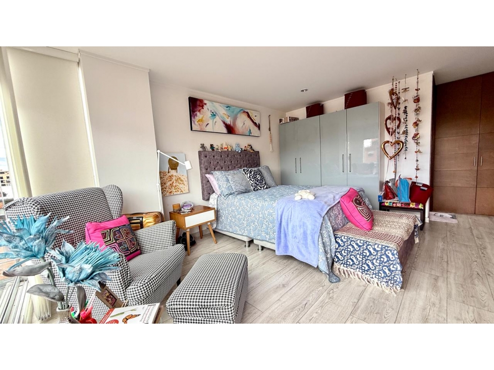 Apartamento en venta en Santa Barbara, Bogotá · foto 3 de 14