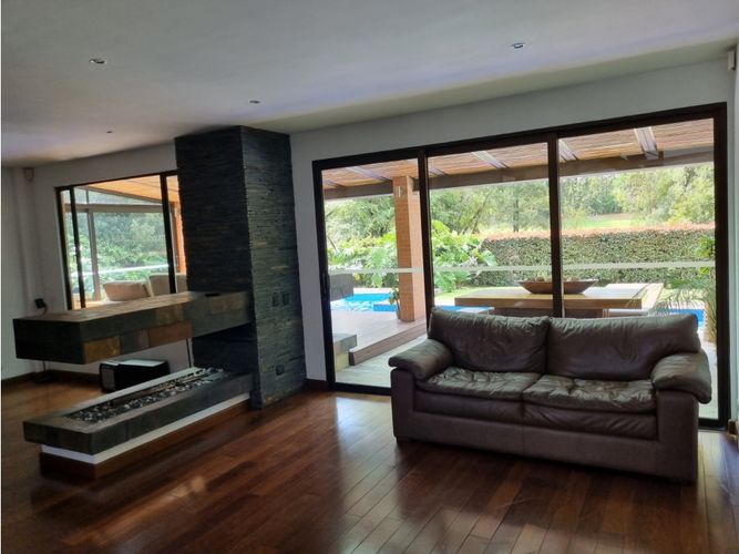 Casa de 5 alcobas en venta en Aposentos, Sopó, 400 m² · foto 8 de 24