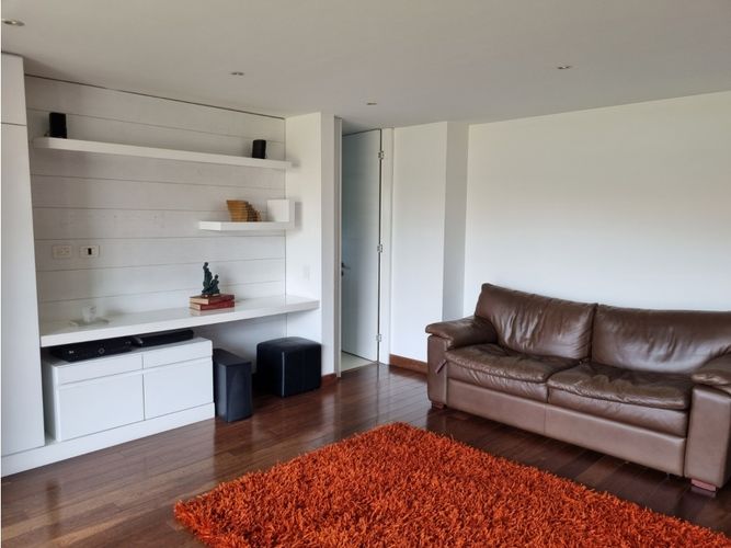 Casa de 5 alcobas en venta en Aposentos, Sopó, 400 m² · foto 10 de 24