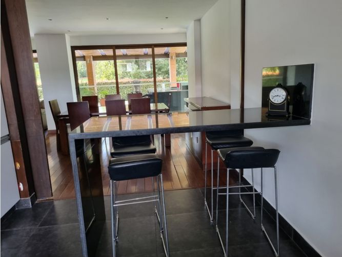 Casa de 5 alcobas en venta en Aposentos, Sopó, 400 m² · foto 13 de 24
