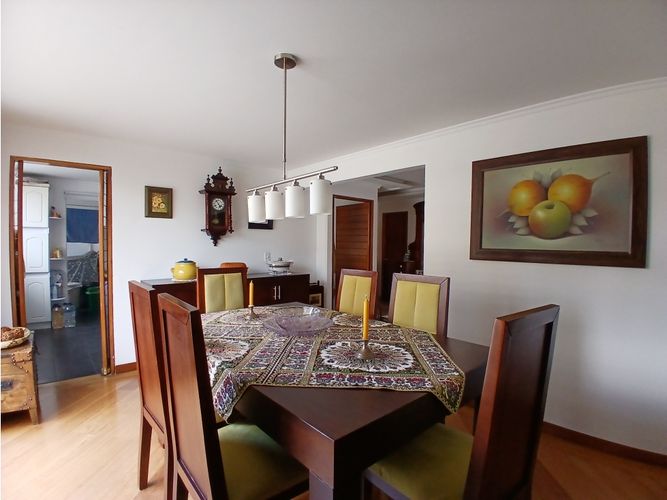 Apartamento de 3 alcobas en venta en Chico Norte, Bogotá, 149 m² · foto 7 de 20