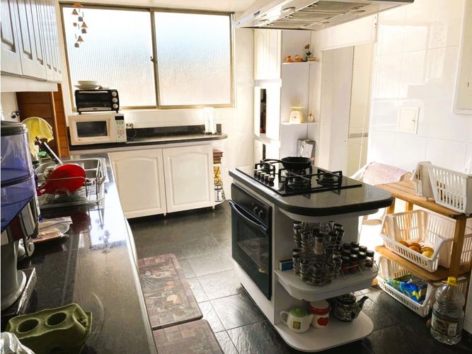Apartamento de 3 alcobas en venta en Chico Norte, Bogotá, 149 m² · foto 9 de 20