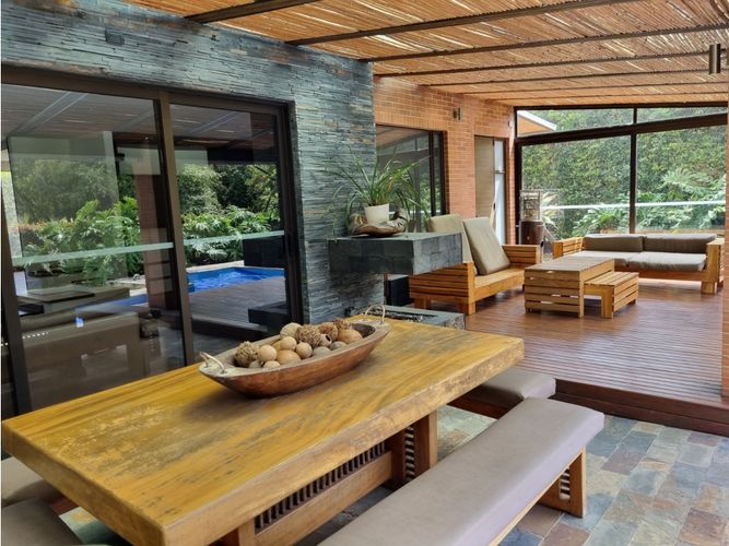Casa de 5 alcobas en venta en Aposentos, Sopó, 400 m² · foto 24 de 24