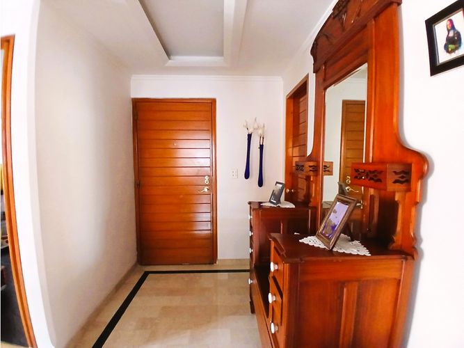 Apartamento de 3 alcobas en venta en Chico Norte, Bogotá, 149 m² · foto 12 de 20