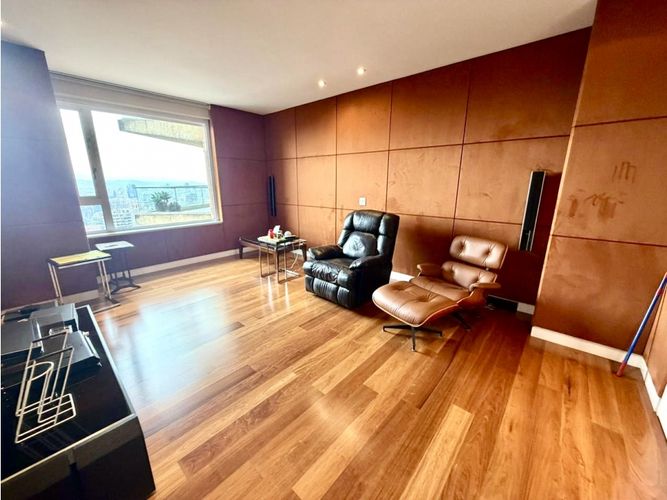 Apartamento de 4 alcobas en venta en Los Rosales, Bogotá, 640 m² · foto 5 de 14