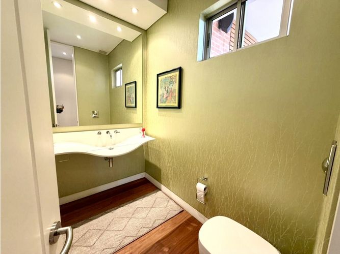 Apartamento de 4 alcobas en venta en Los Rosales, Bogotá, 640 m² · foto 7 de 14
