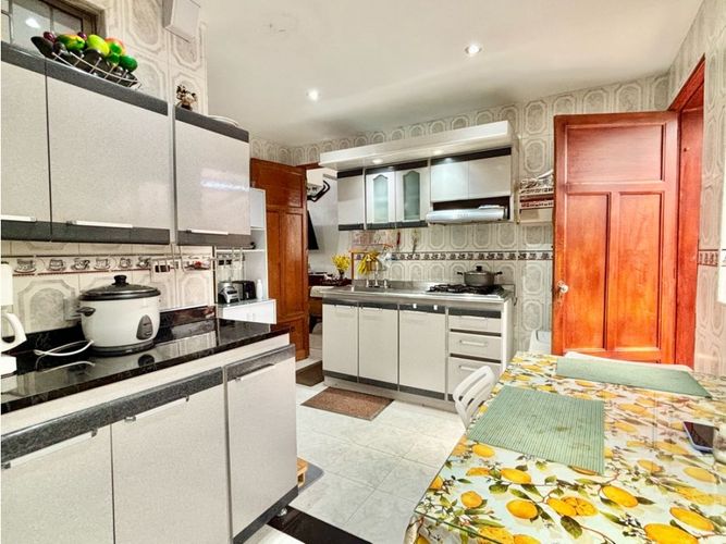 Casa en venta en Chapinero Alto, Bogotá · foto 8 de 24