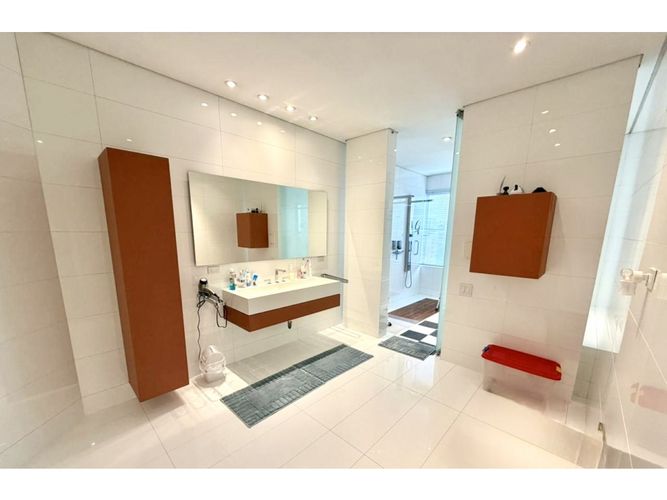 Apartamento de 4 alcobas en venta en Los Rosales, Bogotá, 640 m² · foto 11 de 14