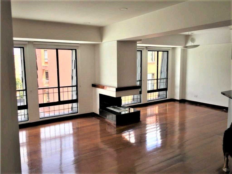 Apartamento en venta en San Patricio, Bogotá · foto 4 de 21