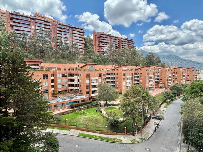 Apartamento en venta en Santa Barbara Oriental, Bogotá · foto 7 de 24