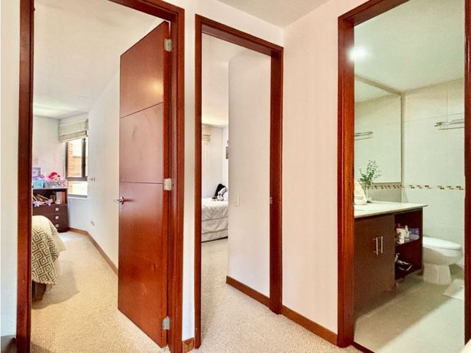 Apartamento en venta en Santa Barbara Oriental, Bogotá · foto 15 de 24