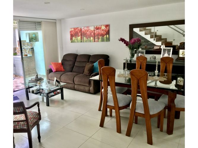 Casa de 3 alcobas en venta en El Cural, Ibagué, 280 m² · foto 5 de 24