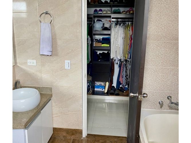 Casa de 3 alcobas en venta en El Cural, Ibagué, 280 m² · foto 16 de 24