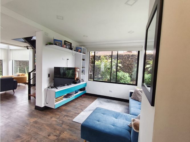 Casa en venta en Parcelas, Cota, 270 m² · foto 8 de 24