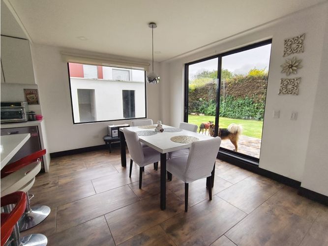 Casa en venta en Parcelas, Cota, 270 m² · foto 13 de 24