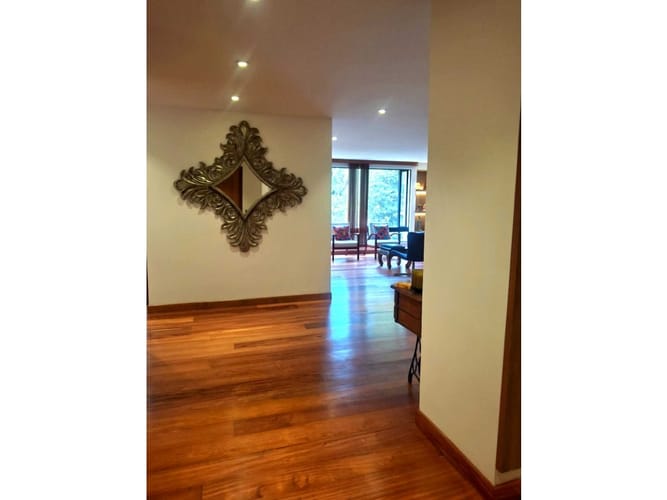 Apartamento en venta en Santa Barbara, Bogotá · foto 8 de 24