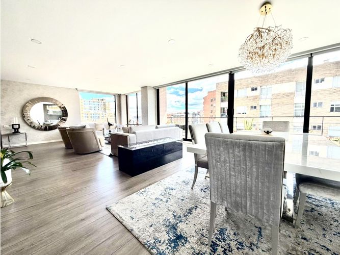 Apartamento de 4 alcobas en venta en Bella Suiza, Bogotá, 315 m² · foto 5 de 14