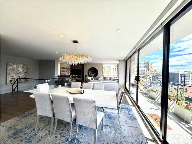 Apartamento de 4 alcobas en venta en Bella Suiza, Bogotá, 315 m² · foto 6 de 14