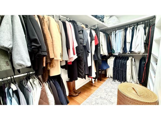 Apartamento de 2 alcobas en venta en Los Rosales, Bogotá, 205 m² · foto 20 de 21