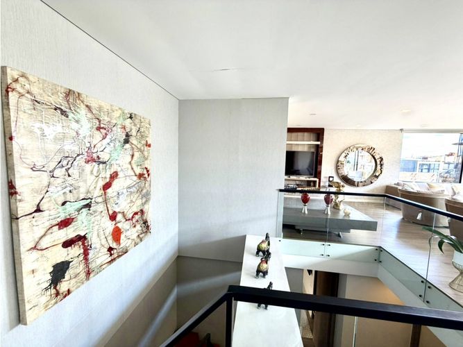 Apartamento de 4 alcobas en venta en Bella Suiza, Bogotá, 315 m² · foto 12 de 14