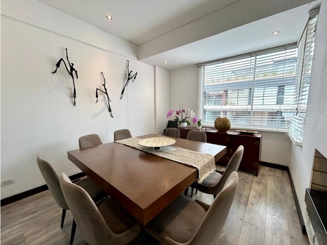 Apartamento de 3 alcobas en venta en Santa Paula, Bogotá, 157 m² · foto 5 de 19