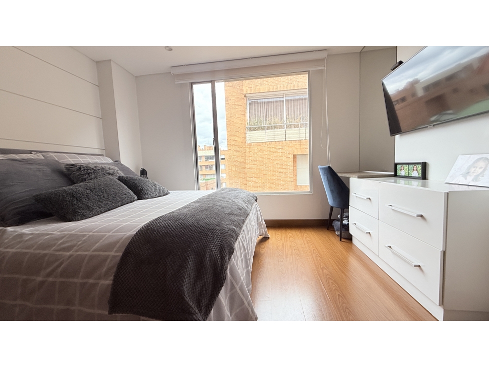 Apartamento en venta en Santa Barbara Occidental, Bogotá · foto 10 de 17