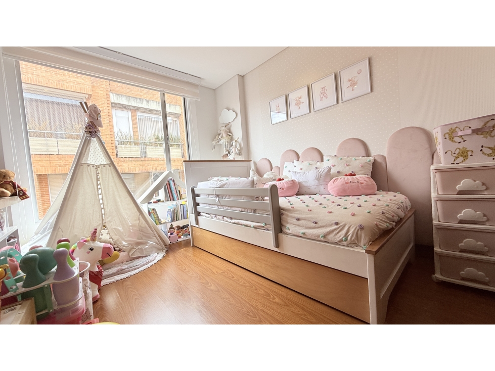 Apartamento en venta en Santa Barbara Occidental, Bogotá · foto 12 de 17