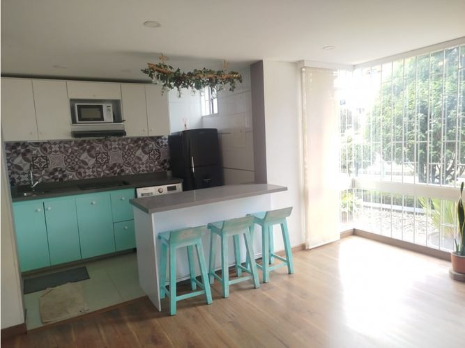 Apartaestudio en venta en Santa Barbara, Bogotá, 42 m² · foto 2 de 14
