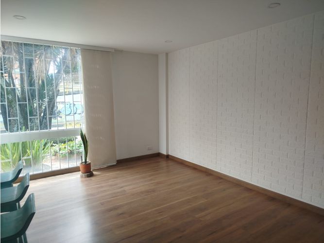 Apartaestudio en venta en Santa Barbara, Bogotá, 42 m² · foto 6 de 14