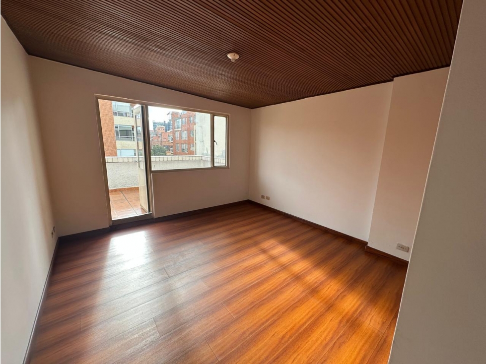 Apartamento en venta en Chicó Navarra, Bogotá · foto 4 de 10