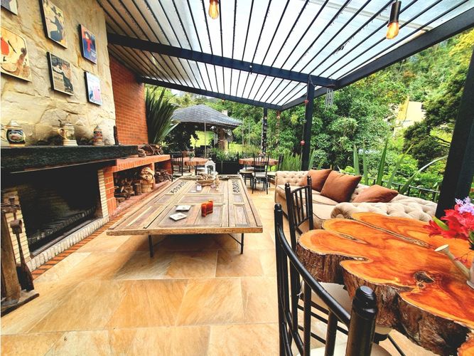 Casa de 4 alcobas en venta en Torca I, Bogotá, 1200 m² · foto 4 de 16