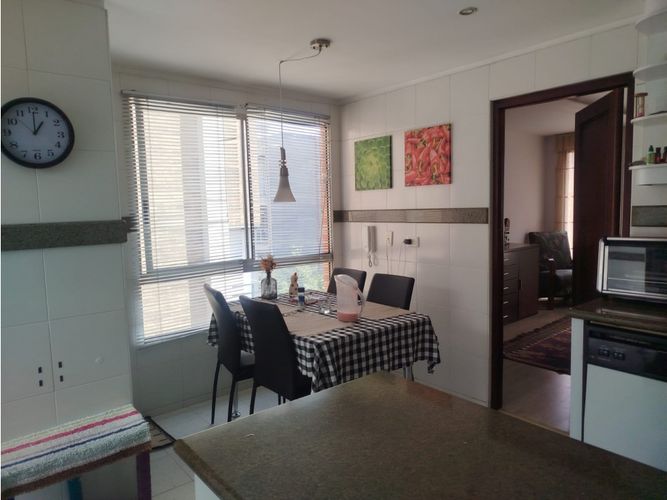 Apartamento de 3 alcobas en venta en Santa Barbara, Bogotá, 289 m² · foto 8 de 24