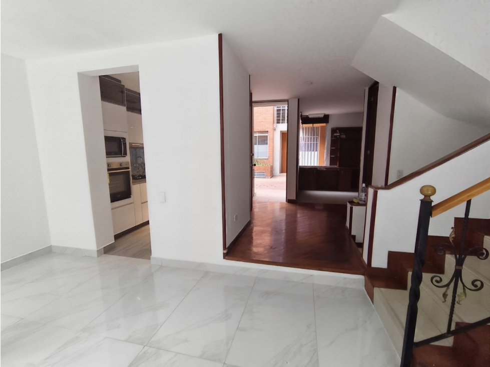 Casa en venta en Colina Campestre, Bogotá · foto 5 de 24
