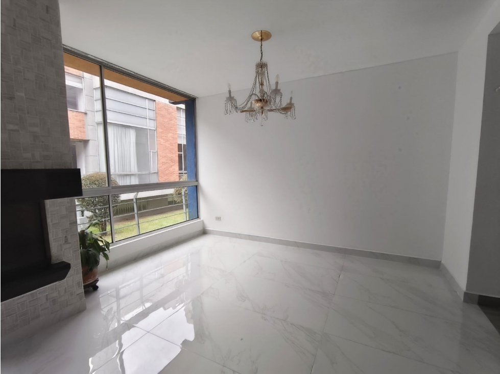 Casa en venta en Colina Campestre, Bogotá · foto 7 de 24
